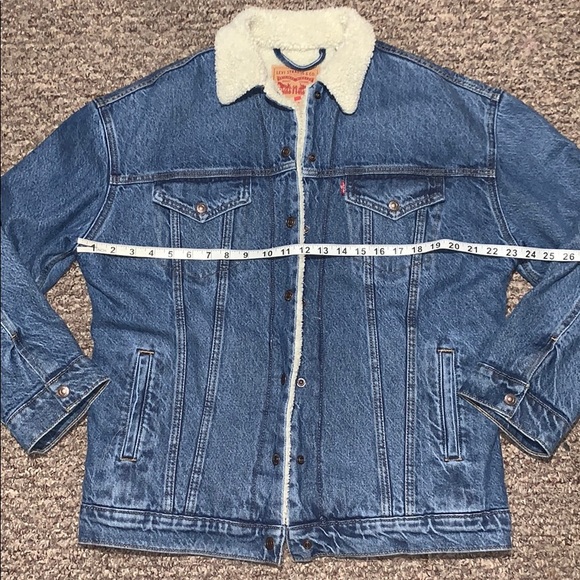 NWT Levis denim Sherpa Lined trucker jacket size S - Picture 4 of 8